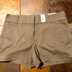 Loft 4” inseem Riviera shorts